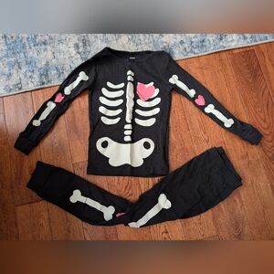 Carter's Halloween Pajamas PJ's 2 Piece Long Sleeve Skeleton Girl's Sz 7/7A NWOT